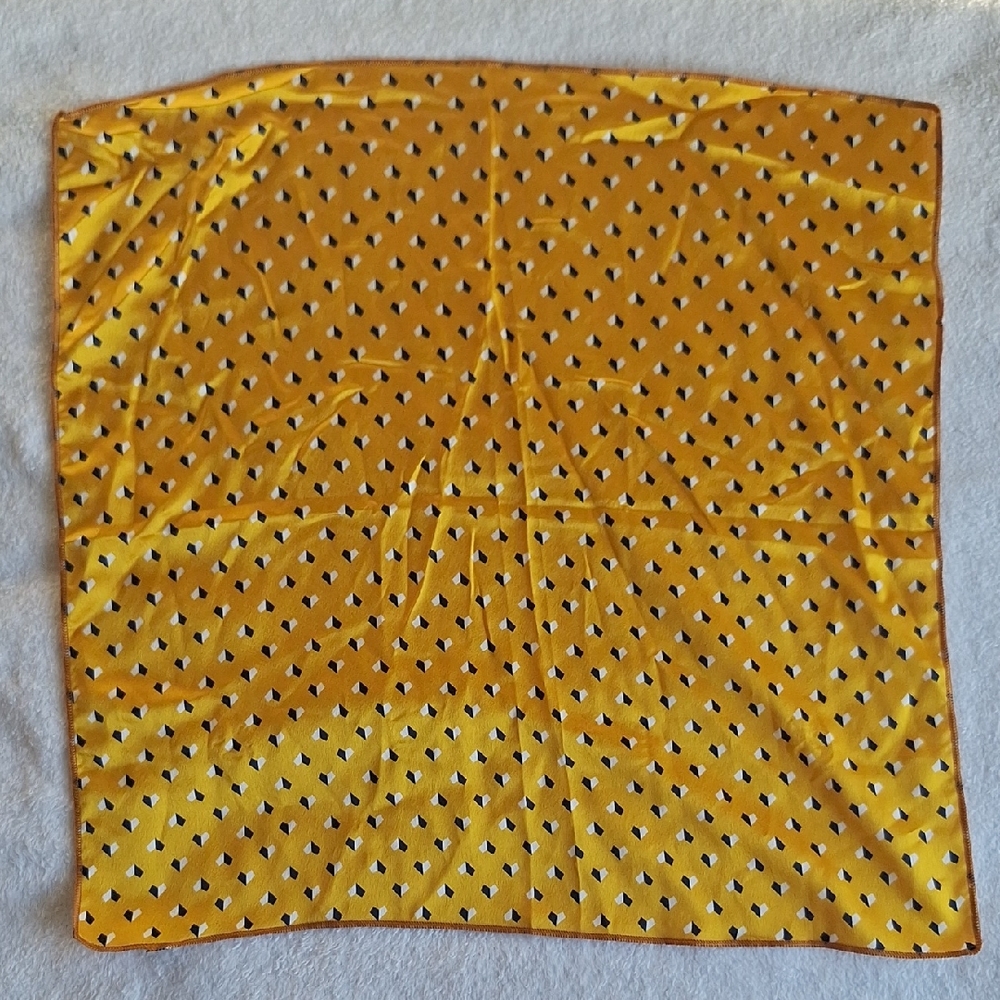 Yellow Patterned Scarf / Pocket Square - Picture 1 of 3